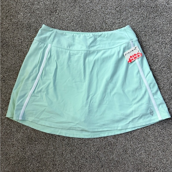 NWT FP MOVEMENT Volley Skirt Never Better Pistachio Sage Green High Rise Skort M - Picture 4 of 9